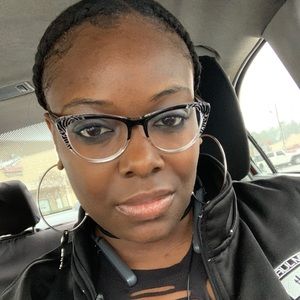 Meet your Posher, Krystal